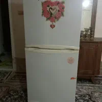 یخچال فریزرف