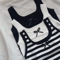 تعدادی لباس دخترانه نو