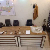 میز مدیریت میز مشاور صندلی پرده مبل اداری ام دی اف