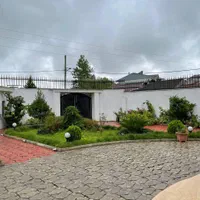 فروش ویلایی با دو باب مغازه تجاری منظریه ولیعصر