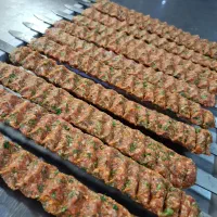 ظرفشور کارگر ساده صندوقدار شیفت شب و پیک موتوری