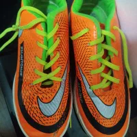 کاملا نو کفش ورزشی