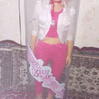 عروسک باربی تمیز