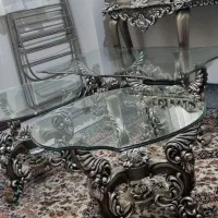 اینه وکنسول جلو مبلی ودوعدد میز عسلی