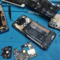 خرید و تعمیر تخصصی اندروید و آیفون|خدمات رایانهای و موبایل|لاهیجان, قیام|دیوار