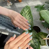 مدل برای کاشت و ترمیم ناخن