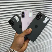 آیفون ۱۷ در حد نو