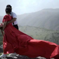 آتلیه عکاسی و فرمالیته عروس (فقط مشکل پسندان)