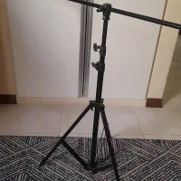 سه پایه عکاسی و فیلمبرداری