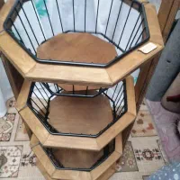 طبقه و سبد سیب زمینی پیاز نو