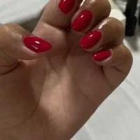 خدمات تخصصی کاشت و ترمیم ناخن