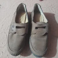 کفش راحتی شیک نو نیم بوت درحدنو خیلی شیک