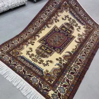 فرش دستباف (بساک)۳متری کف ابریشم دررنگها ی متنوع