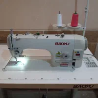 چرخ خیاطی راسته دوز موتور سرخود در حد نو