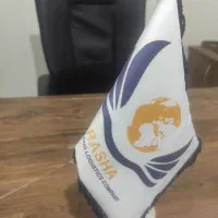 کارگر درکارخانه