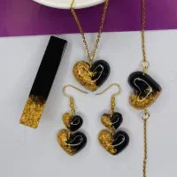 کادو گردنبند دسته کلید آویز عکس مو هدیه رزینی|بدلیجات|ملایر, |دیوار