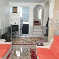 سوئیت دربست حیاط دار و پارکینگ دار|اجارهٔ کوتاه‌مدت آپارتمان و سوئیت|کاشان, ولیعصر|دیوار