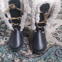 پوتین دخترانه