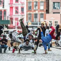 دنسر حرفه‌ای برای همکاری پروژه‌ای