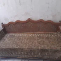 تخت سنتی چوبی