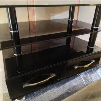 میز تلویزیون چوب و طبقه شیشه سالم|میز تلویزیون|تهران, نیاوران|دیوار