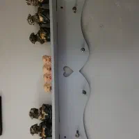 شلف دیواری. همراه با مجسمه ها|صنایع دستی و سایر لوازم تزئینی|هشتگرد, شهرک راه آهن|دیوار