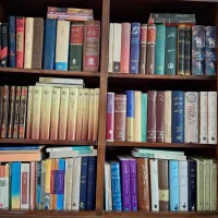 انواع کتاب های قدیمی تاریخی رمان مذهبی ادبی و ...|کتاب و مجله تاریخی|تهران, نیاوران|دیوار