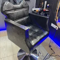 دو عدد صندلی اصلاح در حد نو|آرایشگاه و سالنهای زیبایی|پردیس, فاز ۱|دیوار