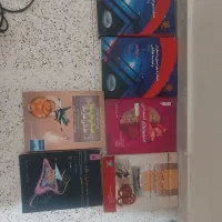 کتاب تربیت بدنی و شیمی و کامپیوتر|کتاب و مجله آموزشی|تهران, شهرک شریفی|دیوار