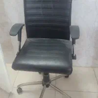 صندلی ومیز