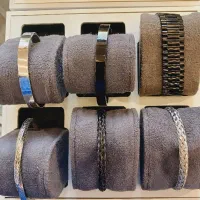 انواع دستبند و بنگل