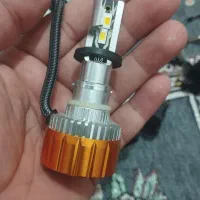 هدلایت ابی. زرد