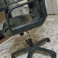 صندلی چرخشی مدیریتی جک دار درحدنو سالم