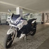 اپاچی 180 تمیز