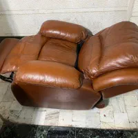 مبل ریلکسی چرم واقعا طبیعی (مالزی)|مبلمان خانگی و میز عسلی|تهران, پاسداران|دیوار