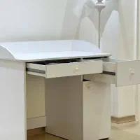 میز تحریر در حد نو سفید|میز تحریر و کامپیوتر|آستارا, |دیوار