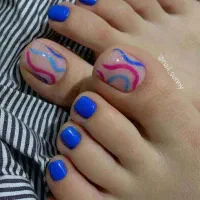 استخدام درهمه لاین های ارایشی