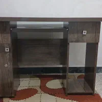 میز کامپیوتر و تحریر
