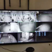 تلویزیون ۳۲ اینج پنل شکسته دو ...