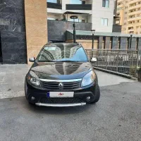ساندرو استپ وی اتوماتیک مدل ۱۳۹۵
