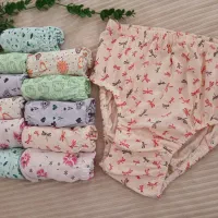 جوراب ، شال ، لباس زیر