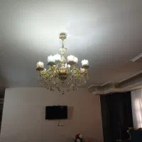 لوستر ۱۲شاخه با دوازده لامپ سالم