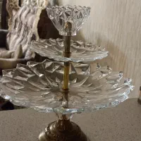 شیرینی خوری سه طبقه