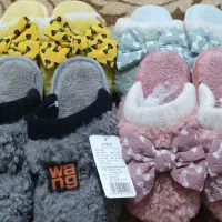 دمپایی گرم زمستانی داخل خانە|کیف، کفش، کمربند|بانه, |دیوار