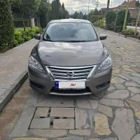 نیسان سنترا (سیلفی)