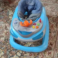 کالسکه و تخت و روروئک و صندلی ماشین و آغوشی