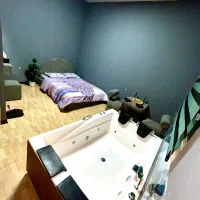 7عدد جکوزی فول ۲ ماه کار در حد نو