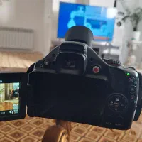 دوربین عکاسی نیمه حرفه ای|دوربین عکاسی و فیلمبرداری|قم, شهرک مهدیه|دیوار