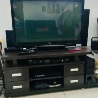 تلویزیون 42 اینچ