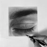 نقاشی چهره سیاه قلم